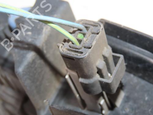 Used Left daytime light Left daytime light 36940878 36940878