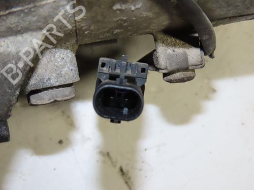 Used AC compressor OPEL ZAFIRA TOURER C (P12) 2.0 CDTi (75) (130 hp) 32399913