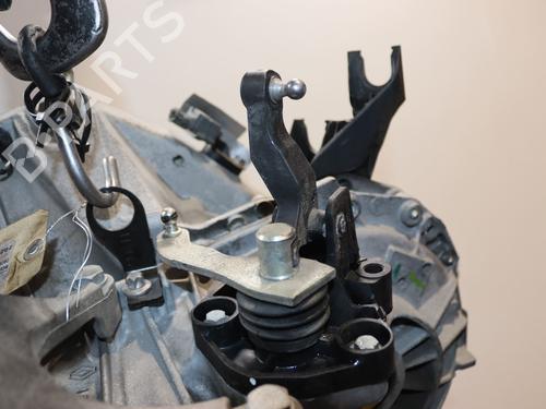 Used Gearbox DACIA LOGAN II 1.5 dCi / Blue dCi 75 (75 hp) 30691137