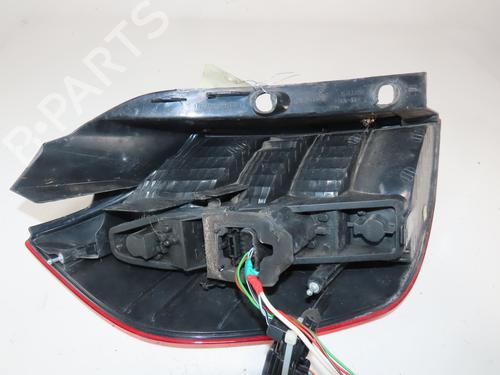 Used Right taillight RENAULT SCÉNIC II (JM0/1_) 1.6 (JM0C, JM0J, JM1B) (113 hp) 32659575