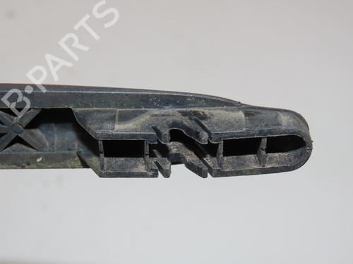 Used Rear windshield wiper arm Rear windshield wiper arm 38276401 38276401