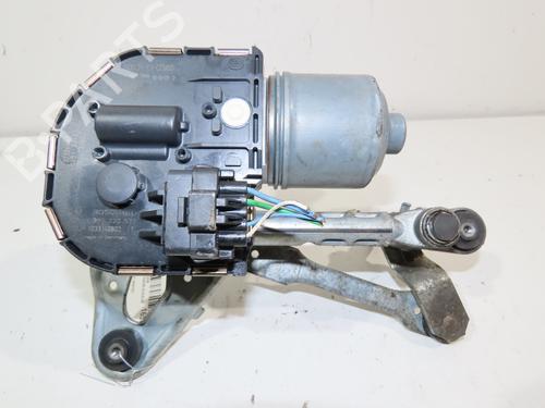 Used Front wiper motor PEUGEOT 5008 (0U_, 0E_) 1.6 HDi (112 hp) 16648696