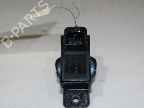 Used Left front window switch FIAT 500 (312_) 1.2 (312AXA1A) (69 hp) 23163428