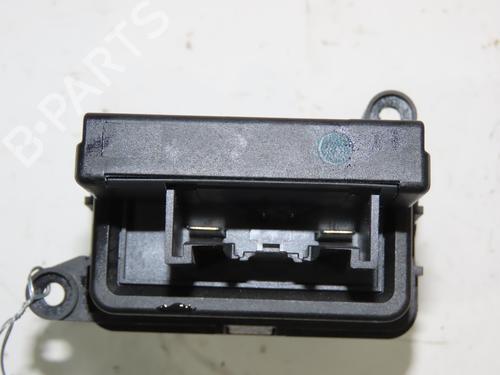 Used Heater resistor FORD FIESTA VI (CB1, CCN) 1.25 (82 hp) 15421228