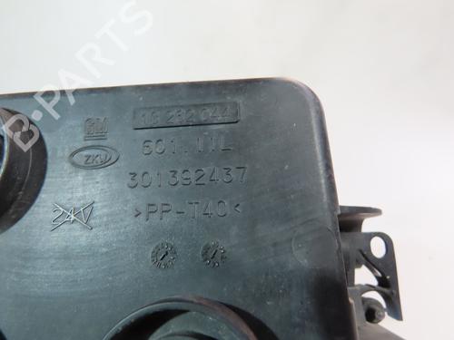 Left front fog light OPEL MERIVA A MPV (X03) 1.7 CDTI (E75) | BP18317044C30 