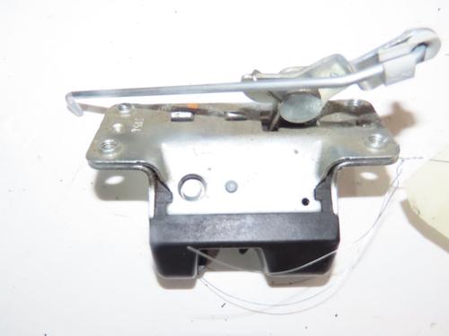 Used Tailgate lock OPEL MERIVA A MPV (X03) 1.6 16V (E75) (100 hp) 27268171