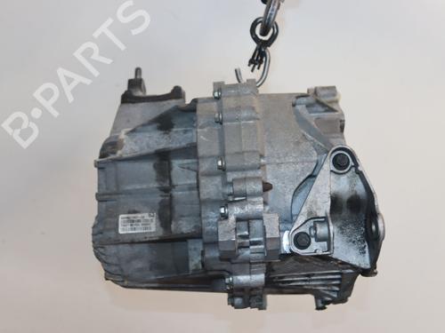 Used Gearbox JAGUAR X-TYPE I (X400) 2.2 D (150 hp) 28136618