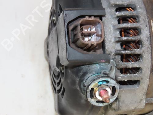 Used Alternator Alternator TOYOTA YARIS (_P9_) 1.4 D-4D (NLP90_, NLP90R) (90 hp) 34049465 34049465