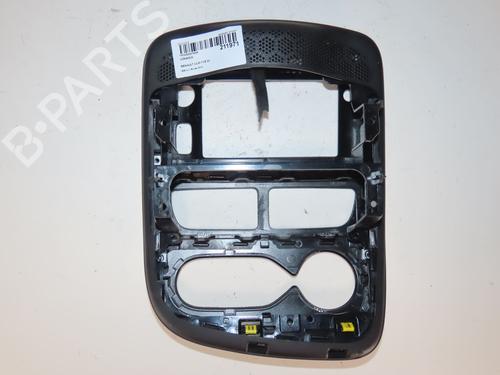 Used Middle console RENAULT CLIO IV (BH_) 0.9 TCe 90 (BHNF, BHMA, BHMH, BHJK, BHJR) (90 hp) 29985457