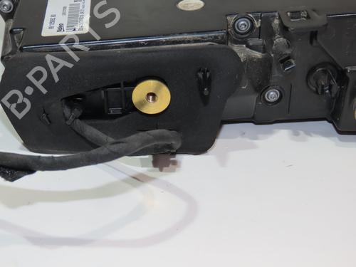 Used Left tailgate light Left tailgate light 15421377 15421377