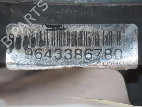 Used Radiator fan Radiator fan PEUGEOT 206 Hatchback (2A/C) 1.4 i (75 hp) 25450945 25450945
