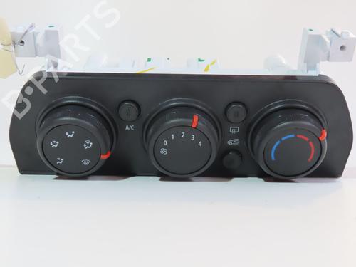 Used Climate control DACIA SANDERO III 1.0 TCe 100 ECO-G (101 hp) 17657488