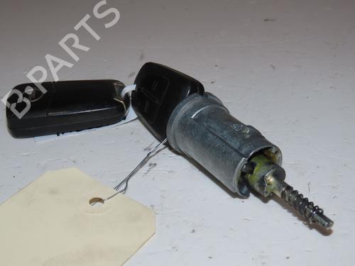Used Ignition barrel OPEL MERIVA A MPV (X03) 1.7 CDTI (E75) (100 hp) 32075859