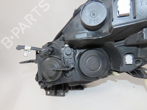 Højre forlygte Højre forlygte RENAULT SCÉNIC III (JZ0/1_) 1.9 dCi (JZ0J, JZ1J, JZ1K, JZ1S) (131 hp) 36054038 36054038