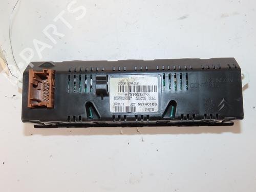 Used Display monitor CITROËN C3 II (SC_) 1.4 HDi 70 (SC8HZC, SC8HR0, SC8HP4) (68 hp) 27992890