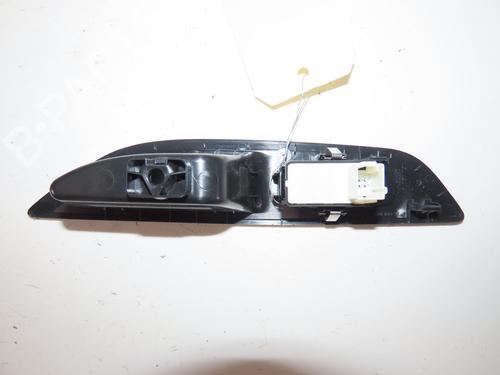 Used Left rear window switch Left rear window switch PEUGEOT 208 II (UB_, UP_, UW_, UJ_) 1.2 PureTech 100 (101 hp) 36758705 36758705