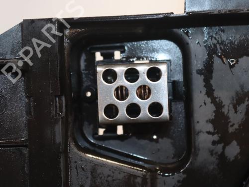 Used Radiator fan NISSAN NOTE (E11, NE11) 1.4 (88 hp) 30117676