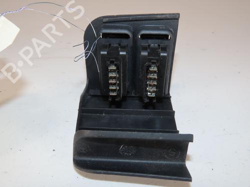 Used Left front window switch PEUGEOT 205 II (20A/C) [1987-2000]  30556532