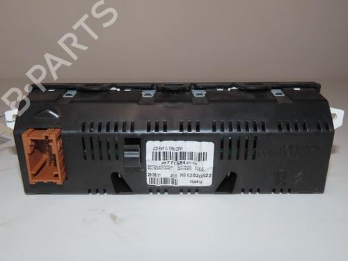 Display CITROËN C3 II (SC_) 1.4 HDi 70 (SC8HZC, SC8HR0, SC8HP4) | BP32200513C48 - Image 2