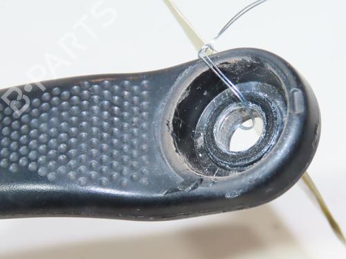 Used Front windshield wiper arm NISSAN QASHQAI I (J10, NJ10) 1.6 dCi (130 hp) 31372340