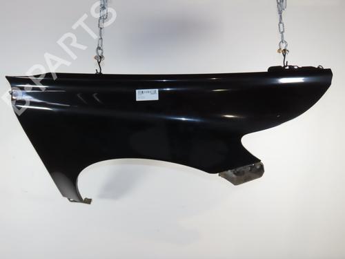 Used Right front fenders VOLVO V50 (545) 2.0 D (136 hp) 18913616
