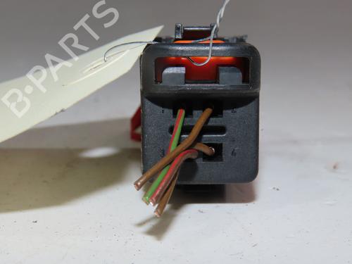 Used Warning switch VW TOURAN (1T1, 1T2) 2.0 TDI (136 hp) 25886100