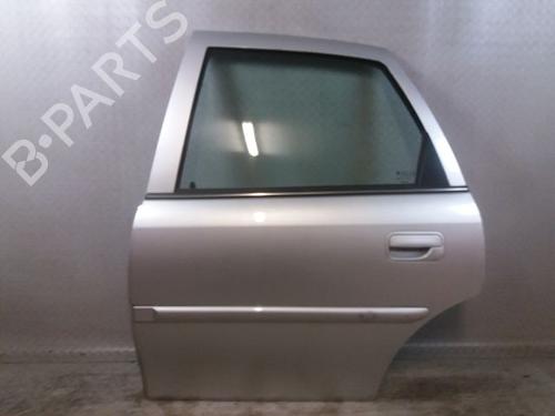 Używane Drzwi tylne lewe OPEL VECTRA B Hatchback (J96) 1.6 i 16V (F68) (101 hp) 9006156