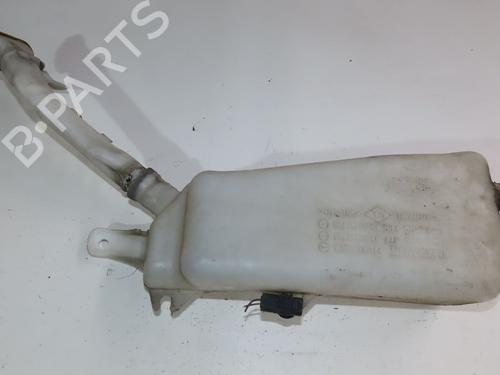 Used Windscreen washer tank RENAULT CLIO III (BR0/1, CR0/1) 1.5 dCi (BR17, CR17) (86 hp) 28033579