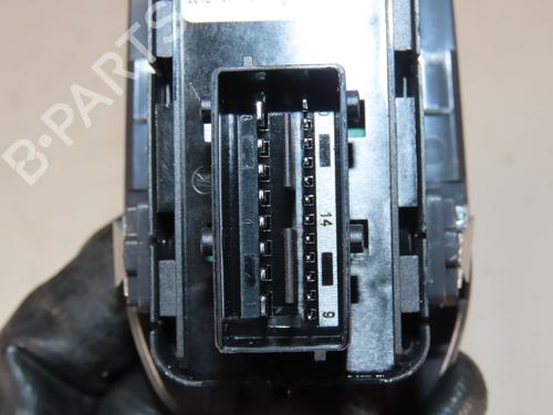 Left front window switch PEUGEOT 308 SW II (LC_, LJ_, LR_, LX_, L4_) 1.2 THP 110 | BP30955652I27 