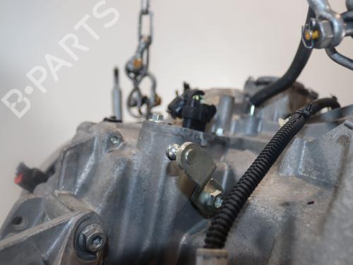 Caja de cambios RENAULT CAPTUR I (J5_, H5_) 1.2 TCe 120 (120 hp) 31634546