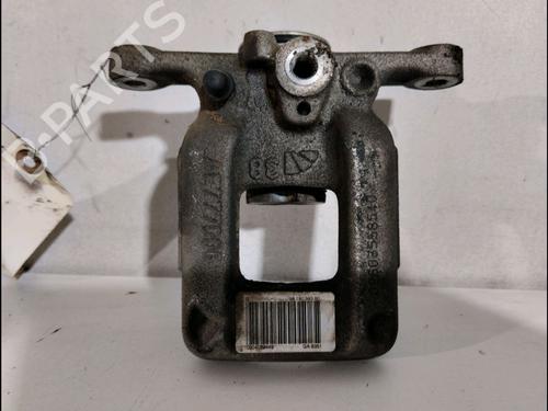 Used Left rear brake caliper PEUGEOT 3008 II SUV (MC_, MR_, MJ_, M4_) 1.2 THP/ PureTech 130 (MRHNSM, MRHNSU, MRHNSJ, MRHNYW,... (131 hp) 14896419