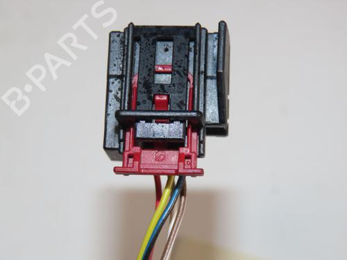 Retrovisore destro AUDI A1 (8X1, 8XK) 1.6 TDI (105 hp) 31325449