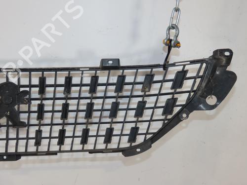 grille-peugeot-2008-i-cu_-2013-37624384 main image