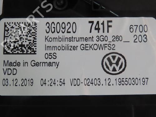 Used Instrument cluster VW PASSAT B8 (3G2, CB2) 1.6 TDI (120 hp) 27095307