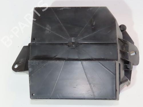 Used Fuse box RENAULT MODUS / GRAND MODUS (F/JP0_) 1.4 (JP01, JP0J) (98 hp) 27188153