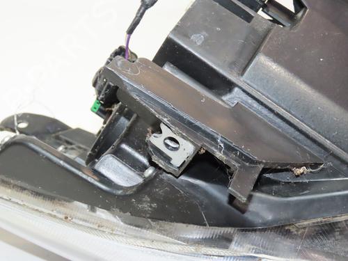 left-headlight-toyota-prius-_w3_-2008-2009-2010-2011-2012-2013-2014-2015-2016-24489725 main image