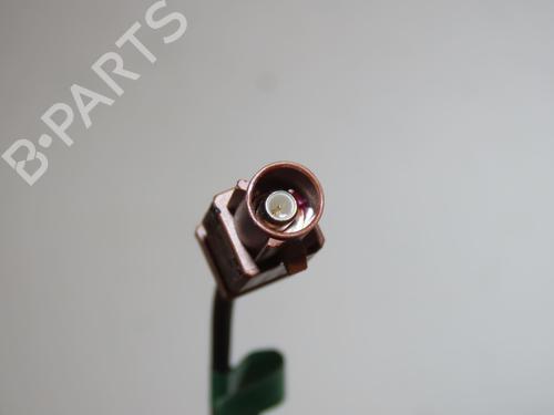 Base antenna AUDI A1 Sportback (8XA, 8XF) 1.6 TDI (105 hp) 32354412