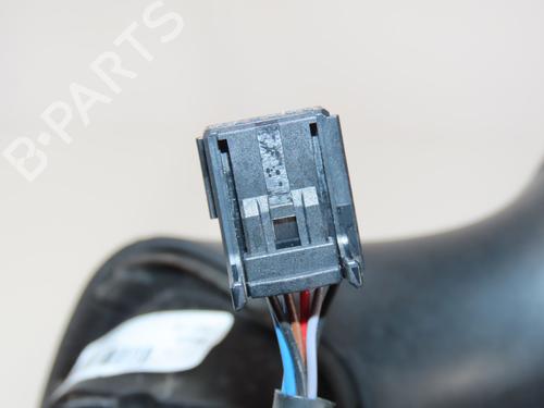 left-mirror-renault-clio-iv-bh_-2012-2013-2014-2015-2016-2017-2018-2019-2020-2021-38410479 main image