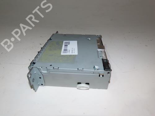 Used Radio Radio BMW 1 (F21) 116 d (116 hp) 18415387 18415387
