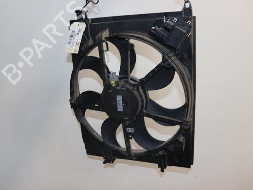 Used Radiator fan RENAULT MEGANE IV Hatchback (B9A/M/N_) 1.3 TCe 160 (B9NC) (159 hp) 28051123