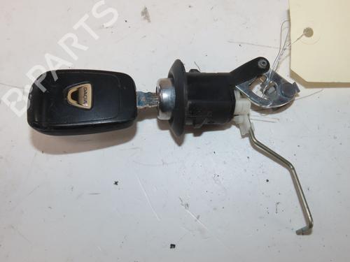 Used Electronic module Electronic module DACIA SANDERO II 1.0 SCe 75 (B8JC, B8JD, B8NC) (73 hp) 33727592 33727592