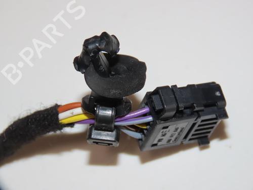 Used Left mirror VW POLO V (6R1, 6C1) 1.6 TDI (75 hp) 30740443