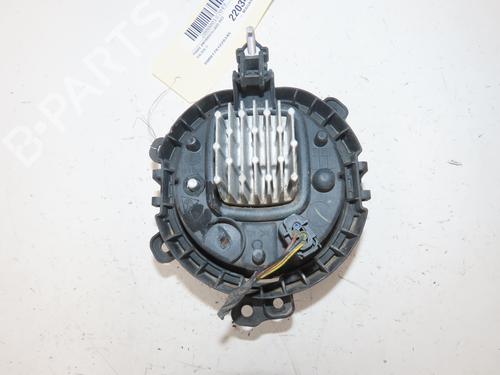 Used Right front fog light Right front fog light 37624455 37624455