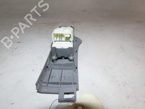 Left front window switch TOYOTA YARIS (_P9_) 1.4 D-4D (NLP90_, NLP90R) | BP19784972I27 