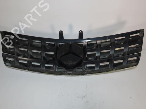 Used Grille MERCEDES-BENZ M-CLASS (W164) ML 350 CDI 4-matic (164.125, 164.124) (231 hp) 29872773