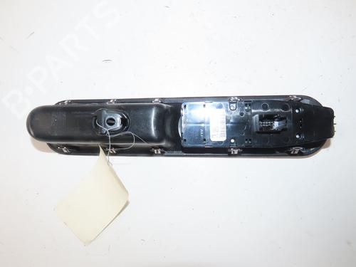 Used Left front window switch Left front window switch 19133493 19133493