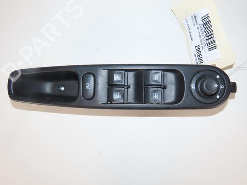 Left front window switch RENAULT ZOE (BFM_) ZOE (BFMD) | BP30291872I27 