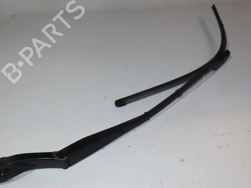 Used Front windshield wiper arm PEUGEOT 3008 II SUV (MC_, MR_, MJ_, M4_) 1.2 THP/ PureTech 130 (MRHNSM, MRHNSU, MRHNSJ, MRHNYW,... (131 hp) 28178000