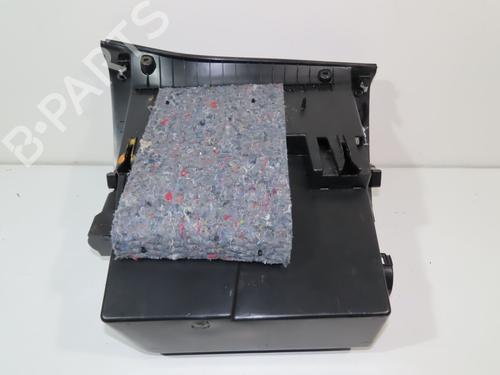 Used Glove box Glove box PEUGEOT 308 II (LB_, LP_, LW_, LH_, L3_) 1.2 THP 130 (131 hp) 15953687 15953687