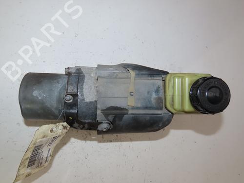 Used Steering pump Steering pump RENAULT LAGUNA III (BT0/1) 2.0 dCi (BT07, BT0J, BT14, BT1A, BT1S) (131 hp) 39755753 39755753